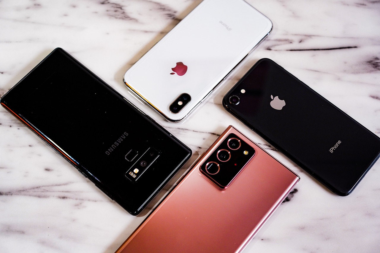 Persentase Pangsa Pasar Pengiriman Smartphone di Indonesia (Kuartal II 2024)