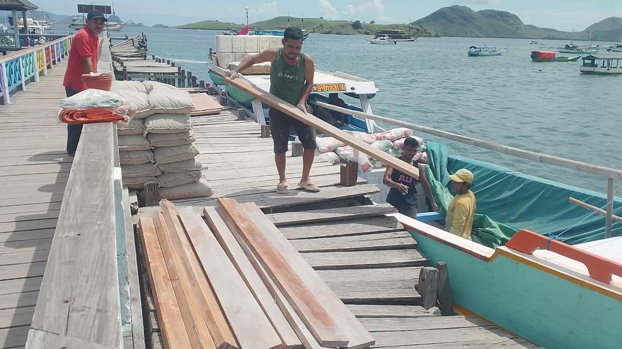 PT Brantas Abipraya (Persero) Majukan Masyarakat Pulau Komodo melalui Program Ata Modo