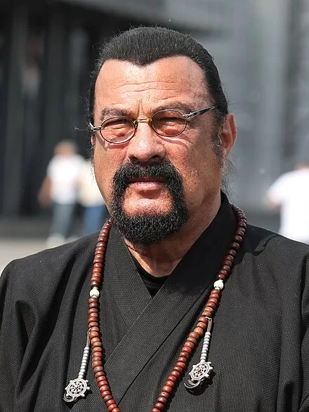 Pertemuan Prabowo dan Steven Seagal : Tak Sengaja Bertemu Setalah 35 Tahun