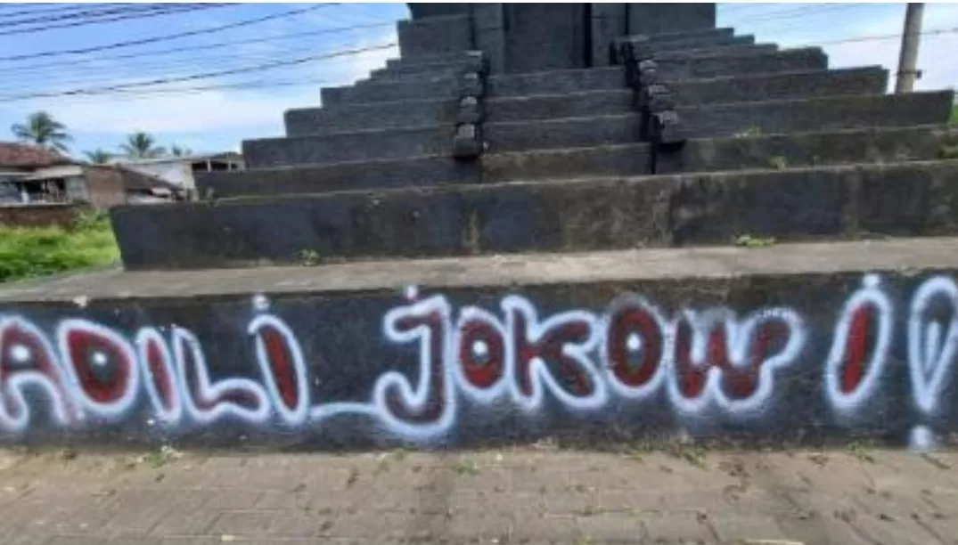 Aksi Vandalisme “Adili Jokowi” Muncul di Berbagai Kota, Polisi Selidiki Pelaku
