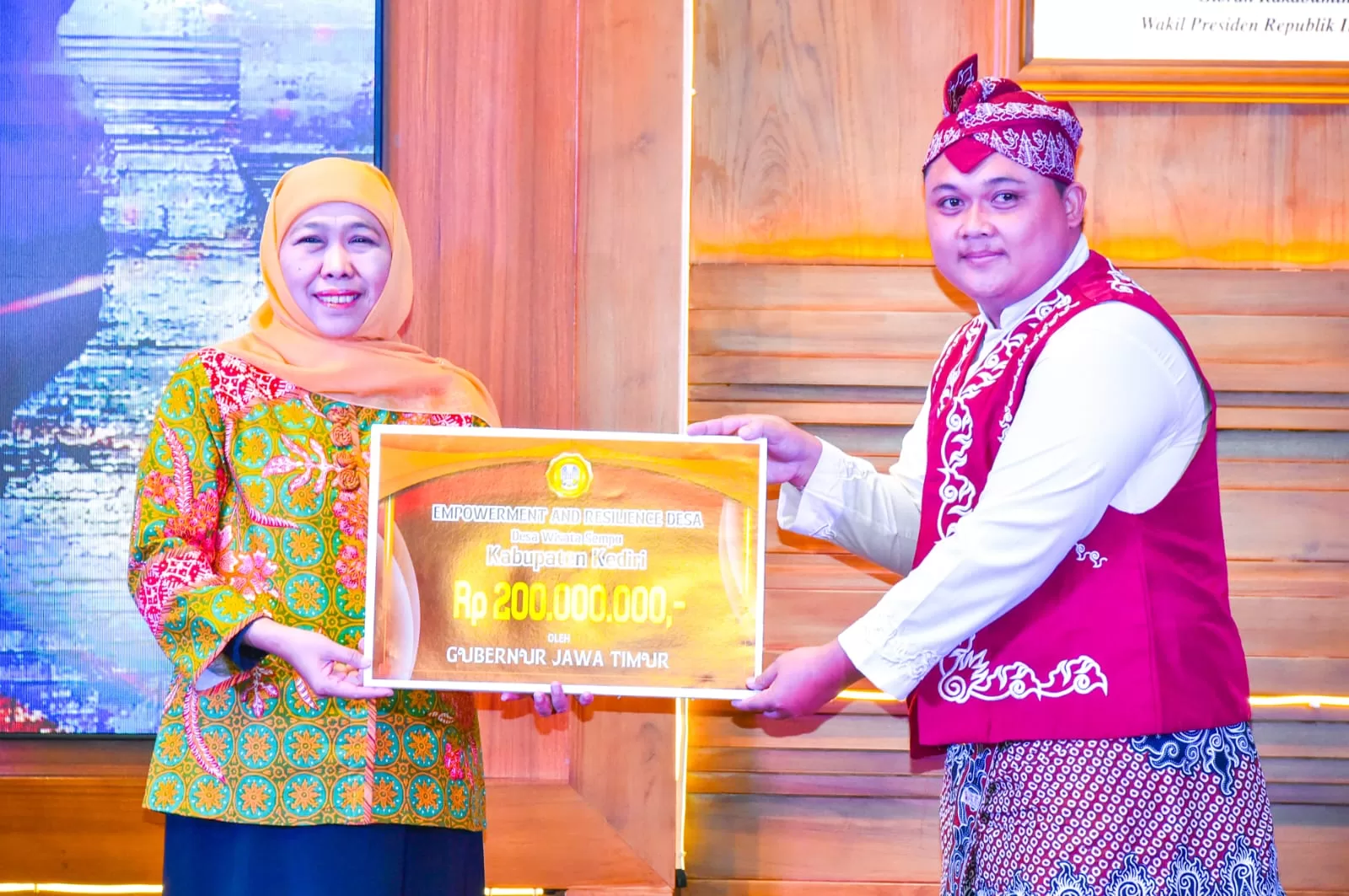 Gubernur Khofifah Beri Tunjangan untuk Seniman dan Pelestari Budaya Jatim